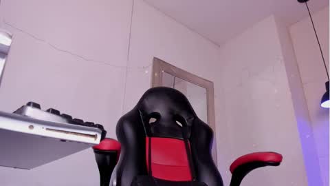 angel hardy online show from September 27, 10:53 am