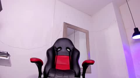 angel hardy online show from November 10, 12:04 pm