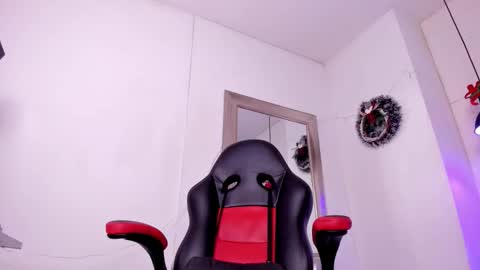 angel hardy online show from December 22, 12:02 pm