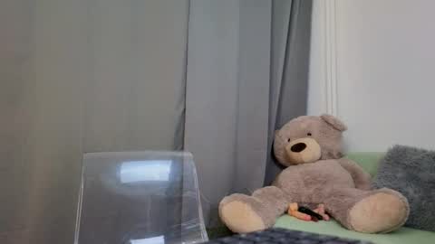 Gabriella online show from February 4, 6:36 pm