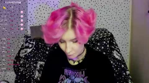 Snapshot of angel_julles chatting on February 13, 5:09 pm Angel Dust online show from February 13, 5:09 pm