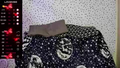 Snapshot of angel_julles chatting on February 14, 5:15 am Angel Dust online show from February 14, 5:15 am