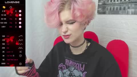 Snapshot of angel_julles chatting on March 13, 9:38 am Angel Dust online show from March 13, 9:38 am