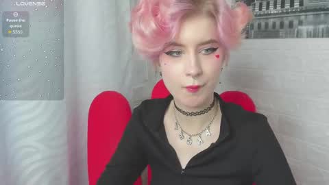 Snapshot of angel_julles chatting on March 14, 9:15 am Angel Dust online show from March 14, 9:15 am