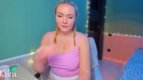 Snapshot of angel_kiku chatting on November 9, 11:47 pm Kiku here 3 online show from November 9, 11:47 pm