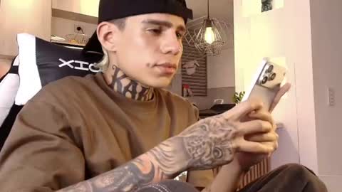 Snapshot of angel_luna0 chatting on July 9, 1:09 am angel_luna0 online show from July 9, 1:09 am