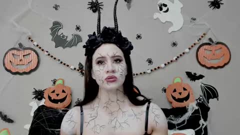 Angel online show from October 31, 1:17 am