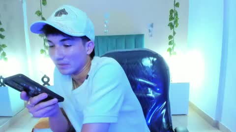 angel_of_sinn online show from April 11, 7:45 am