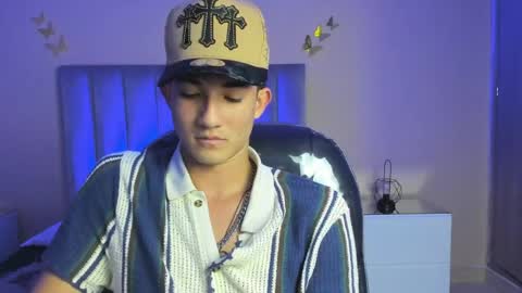 angel_of_sinn online show from April 28, 4:06 am