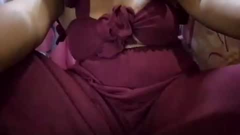 Snapshot of angel_pilipinaxxx10 chatting on December 3, 7:38 am angel_pilipinaxxx10 online show from December 3, 7:38 am