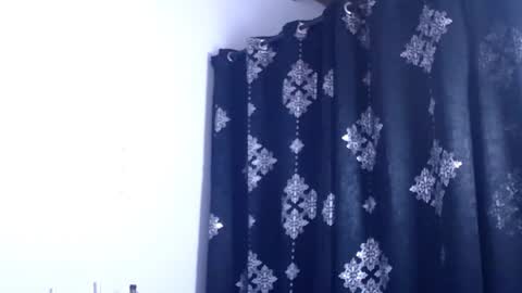 Snapshot of angel_red77 chatting on January 9, 3:47 am angel red77 online show from January 9, 3:47 am