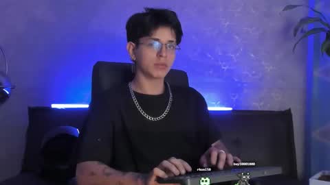 angel_scott2 online show from March 10, 12:10 pm