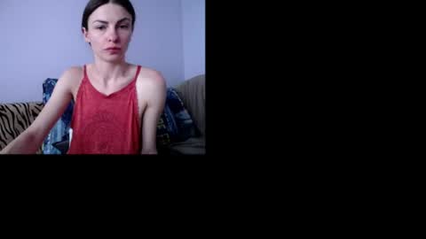 Snapshot of angel_zoe77 chatting on June 10, 11:09 am Zoe online show from June 10, 11:09 am