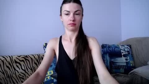 Snapshot of angel_zoe77 chatting on July 27, 9:05 am Zoe online show from July 27, 9:05 am