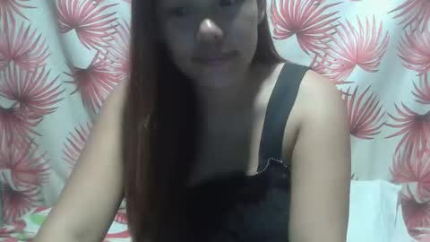 angela413796 online show from September 12, 9:37 pm