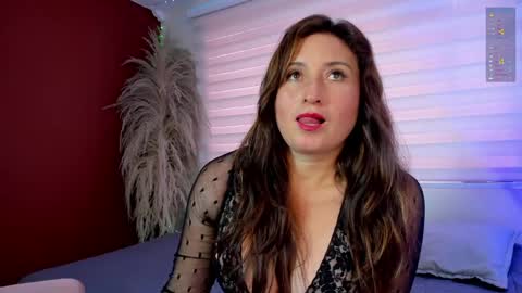 Snapshot of angela_fiory chatting on May 21, 4:47 pm Ange online show from May 21, 4:47 pm