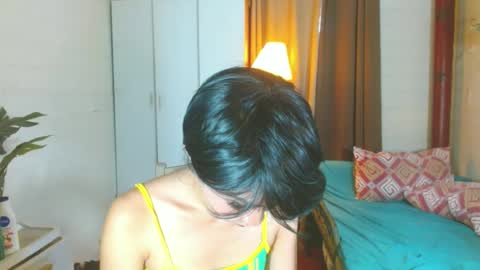 Snapshot of angela_mccollins chatting on July 9, 11:20 pm angela online show from July 9, 11:20 pm
