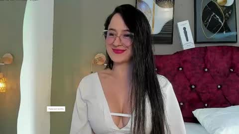 Snapshot of angela_nix chatting on May 9, 3:06 pm angela_nix online show from May 9, 3:06 pm