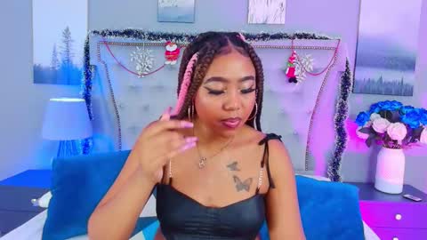 Angela Roberts online show from December 22, 10:29 pm