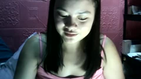 Snapshot of angela_rose12345 chatting on July 2, 10:21 am angela_rose12345 online show from July 2, 10:21 am