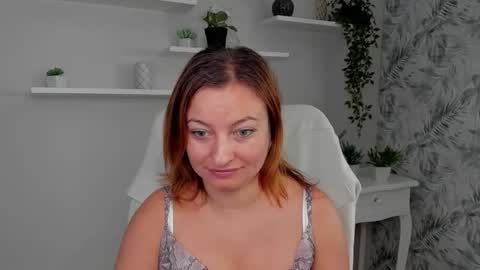 Angela online show from September 9, 5:51 am