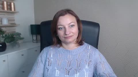 Angela online show from October 22, 5:52 am