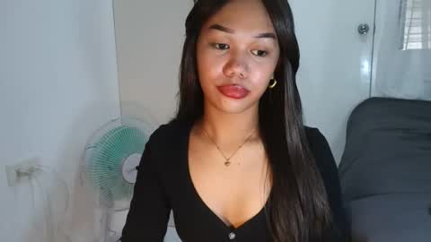 angela_star888 online show from January 15, 6:51 am
