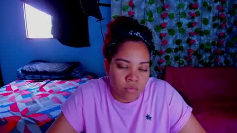 Snapshot of angelacoffee chatting on May 6, 8:47 pm Angela online show from May 6, 8:47 pm