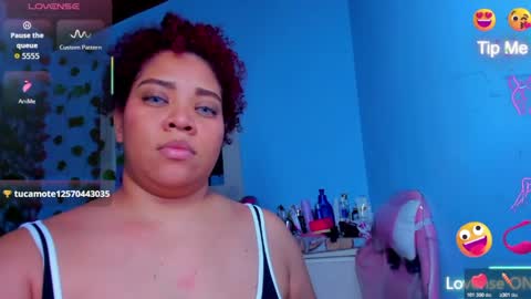 Snapshot of angelacoffee chatting on May 27, 1:57 am Angela online show from May 27, 1:57 am