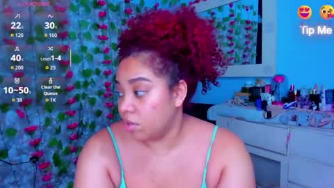 Snapshot of angelacoffee chatting on May 28, 1:14 am Angela online show from May 28, 1:14 am