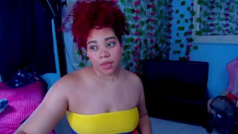 Snapshot of angelacoffee chatting on June 17, 6:53 pm Angela online show from June 17, 6:53 pm