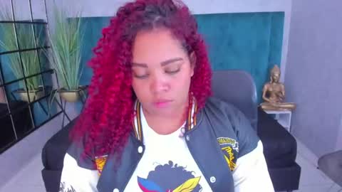 Snapshot of angelacoffee chatting on July 1, 2:57 am Angela online show from July 1, 2:57 am