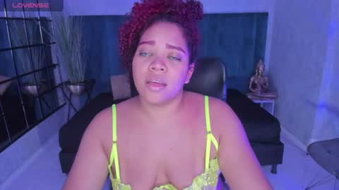 Snapshot of angelacoffee chatting on July 14, 10:21 am Angela online show from July 14, 10:21 am