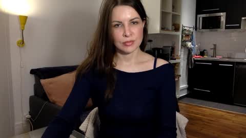 Snapshot of angeladarkk chatting on January 11, 7:49 pm Angela online show from January 11, 7:49 pm