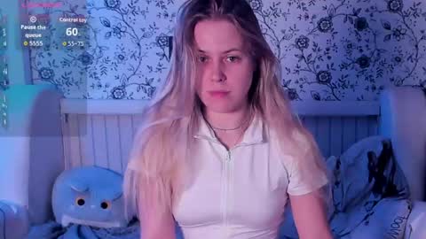 Darsi Anty online show from May 10, 4:56 pm