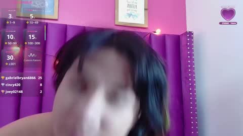 Snapshot of angelarumiee chatting on November 20, 2:34 am Angela online show from November 20, 2:34 am