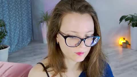 Angela online show from November 21, 12:59 pm