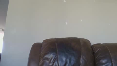 Snapshot of angelbabeyy chatting on January 26, 12:54 pm Angel online show from January 26, 12:54 pm