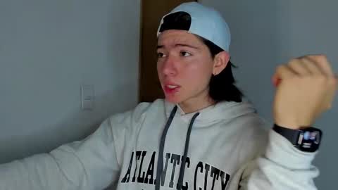 Angel Bennet online show from November 18, 1:22 am