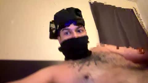 Snapshot of angelblancooo chatting on December 15, 11:25 am angelblancooo online show from December 15, 11:25 am