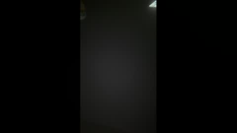 Snapshot of angelblancooo chatting on December 16, 1:16 pm angelblancooo online show from December 16, 1:16 pm