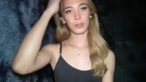 Angel online show from December 1, 4:34 pm