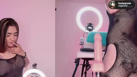 angel online show from January 17, 8:08 am