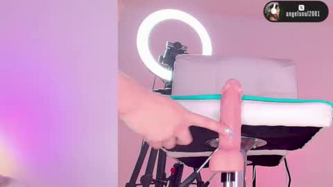 angel online show from February 7, 7:34 am