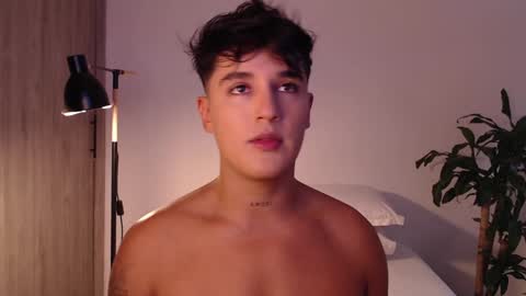 Snapshot of angelcossio chatting on January 14, 8:26 pm Angel online show from January 14, 8:26 pm