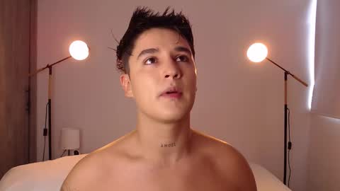 Snapshot of angelcossio chatting on February 3, 7:30 pm Angel online show from February 3, 7:30 pm