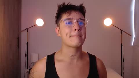 Snapshot of angelcossio chatting on February 9, 7:07 pm Angel online show from February 9, 7:07 pm