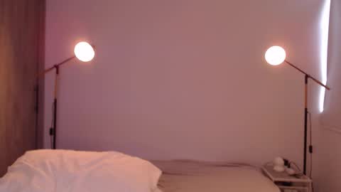 Snapshot of angelcossio chatting on March 18, 7:39 pm Angel online show from March 18, 7:39 pm