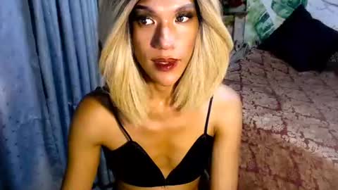 Snapshot of angeldark_satisfactionxxx chatting on November 8, 7:01 pm ANGELDARK online show from November 8, 7:01 pm