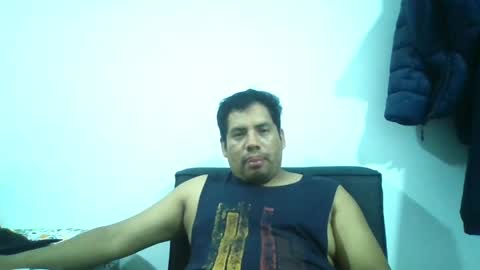 angeldavid90 online show from May 15, 11:01 pm
